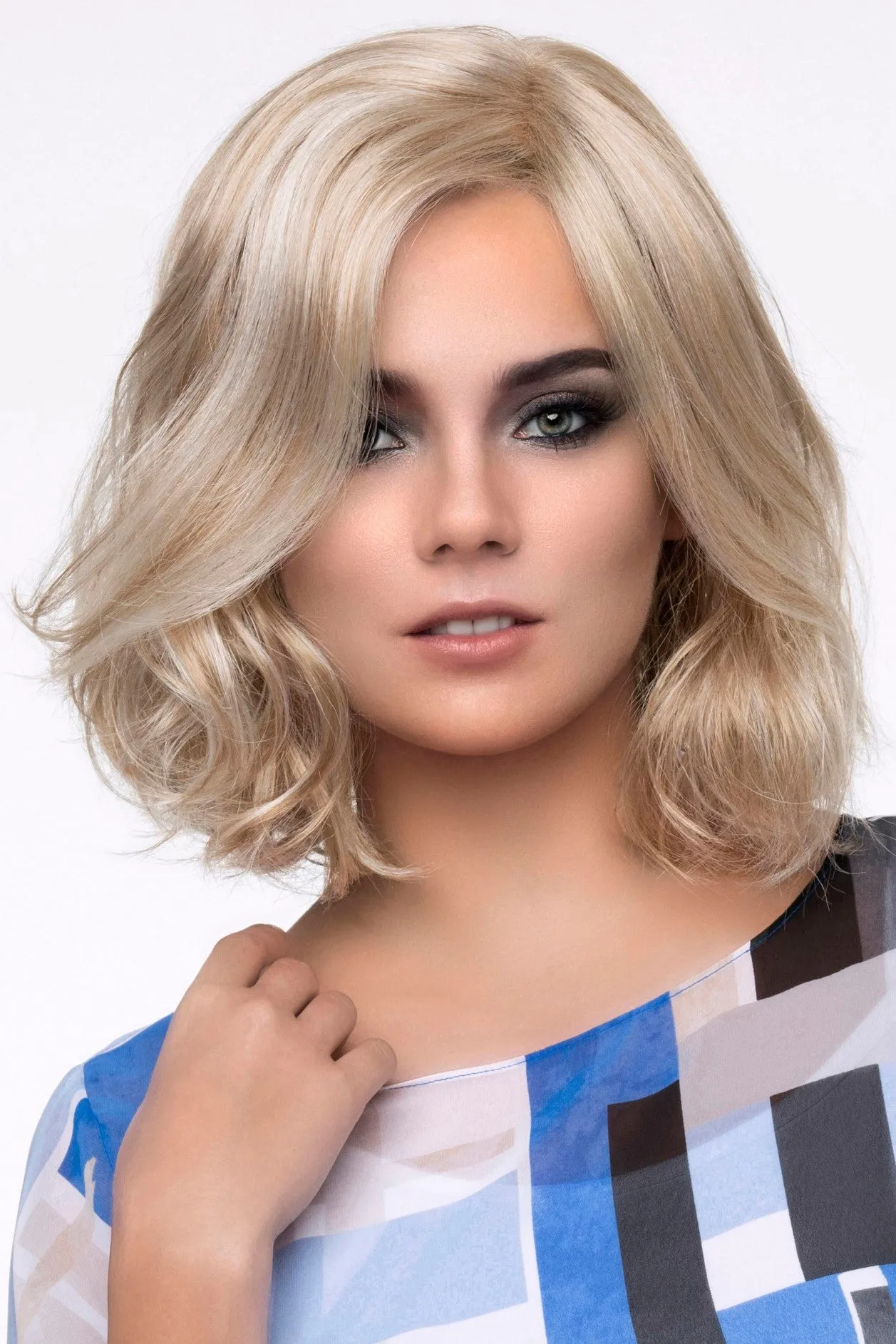 Envy Wigs - Chloe