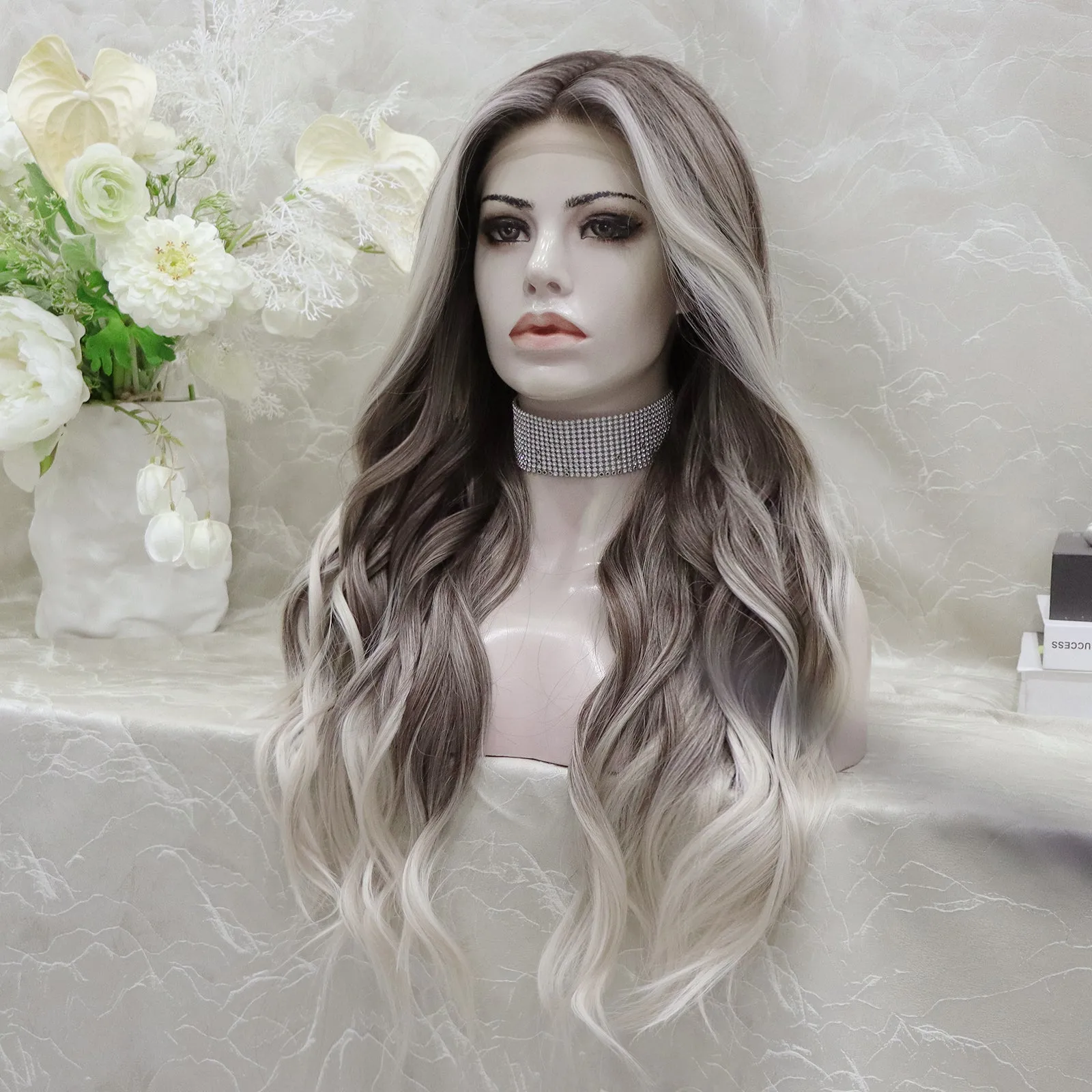 IMstyle HOLIDAY 26inches Ombre Grey blonde long Daily Lace Front wig Glueless
