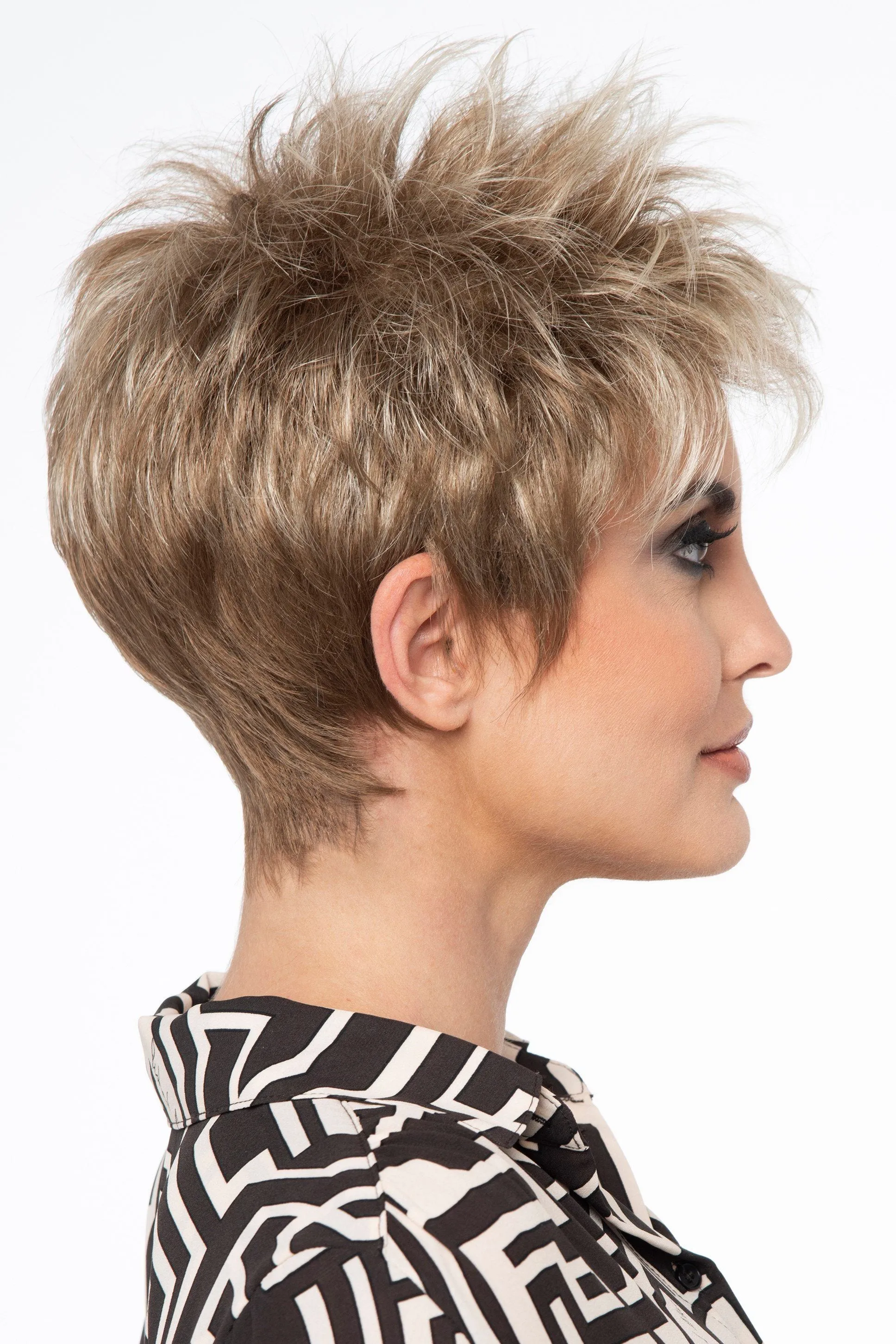 Sale - Envy Wigs - Ivy - Color: Amaretto & Cream